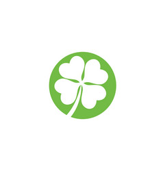 Leaf clover Royalty Free Vector Image - VectorStock